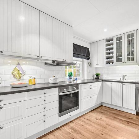 Private Room In Shared Apartment Trondheim Dış mekan fotoğraf